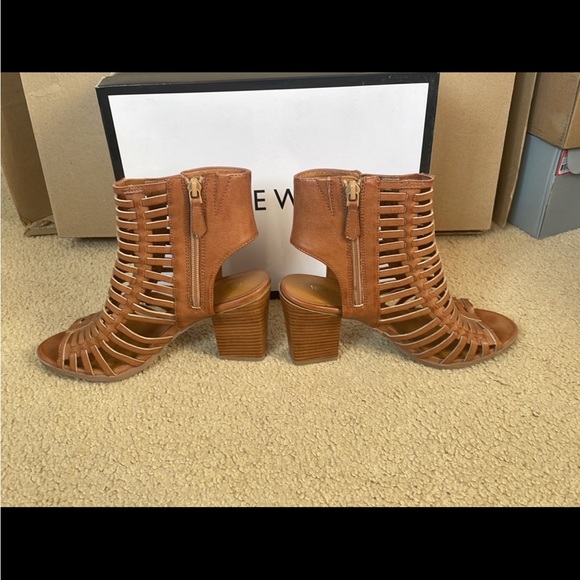 Nine West Women’s heels - Picture 2 of 5